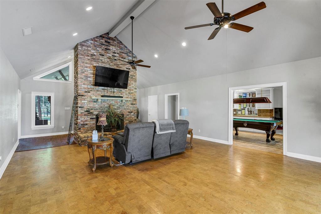 120 Deer Park Court Property Photo 7