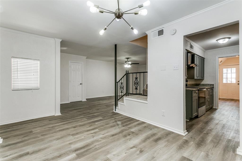 2823 Summit View Drive Property Photo 5