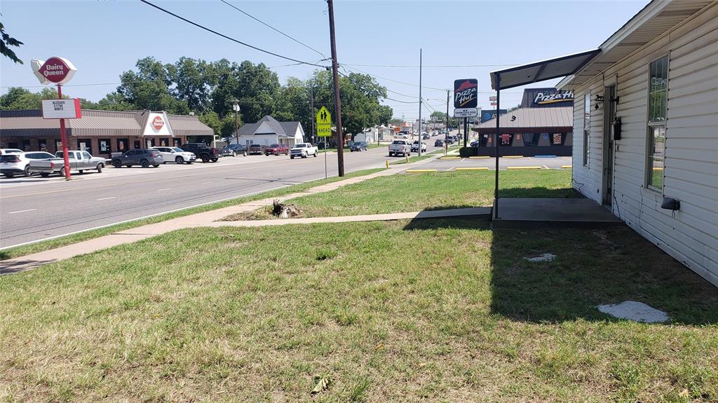 400 E Wise Street Property Photo 1