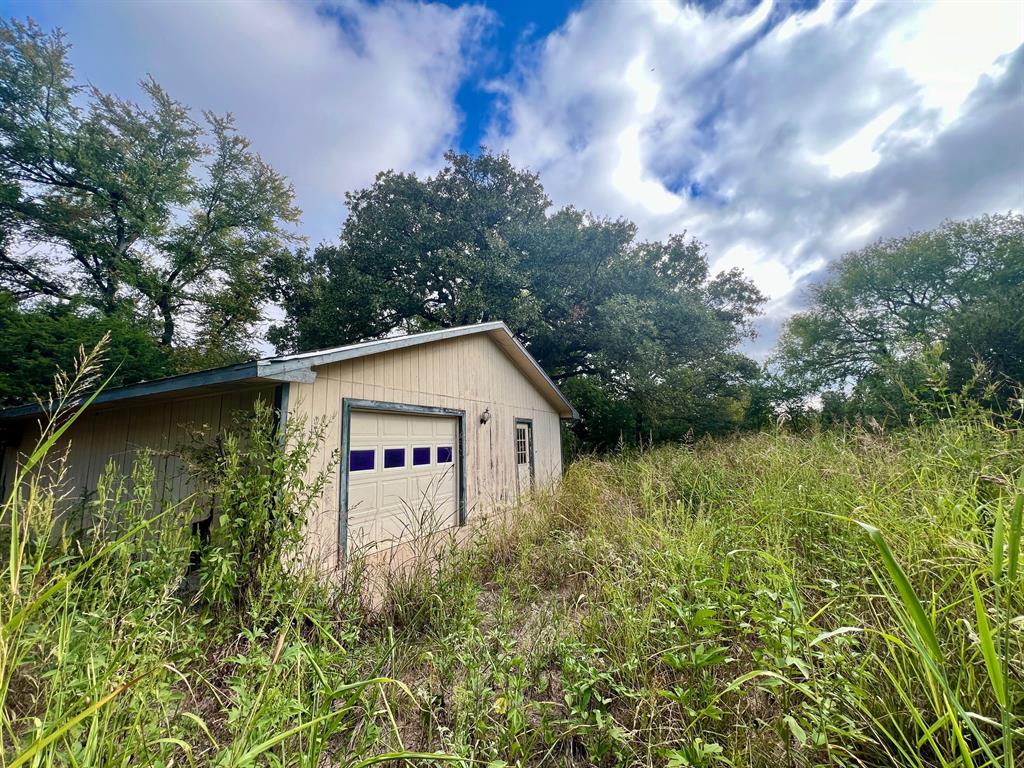 10486 / 10302 Tx-78 Property Photo 2