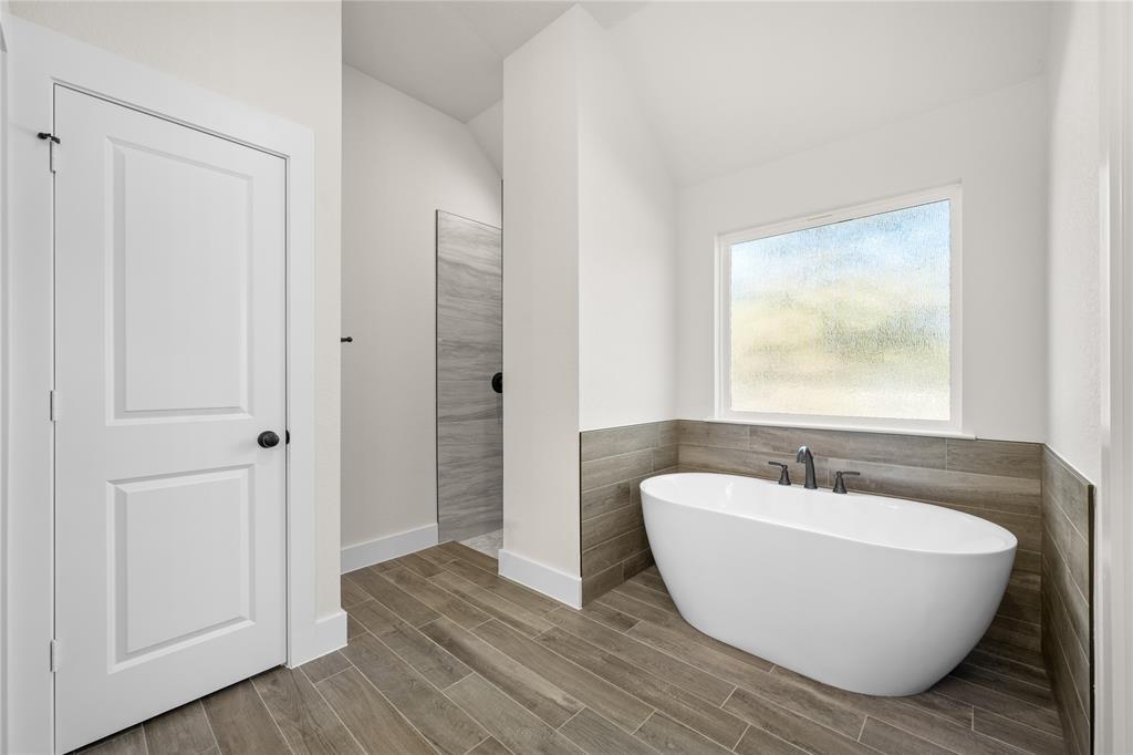 1024 Arbor Hills Court Property Photo 29