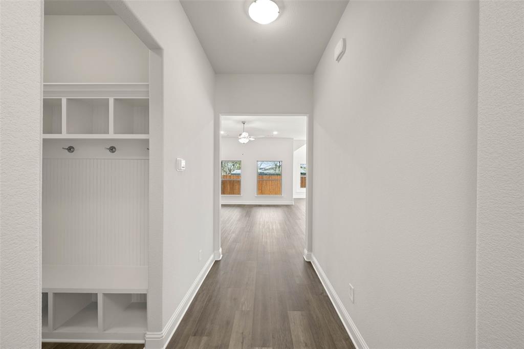 437 Elyse Road Property Photo 4