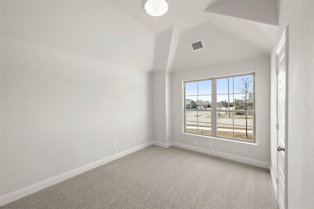 437 Elyse Road Property Photo 5