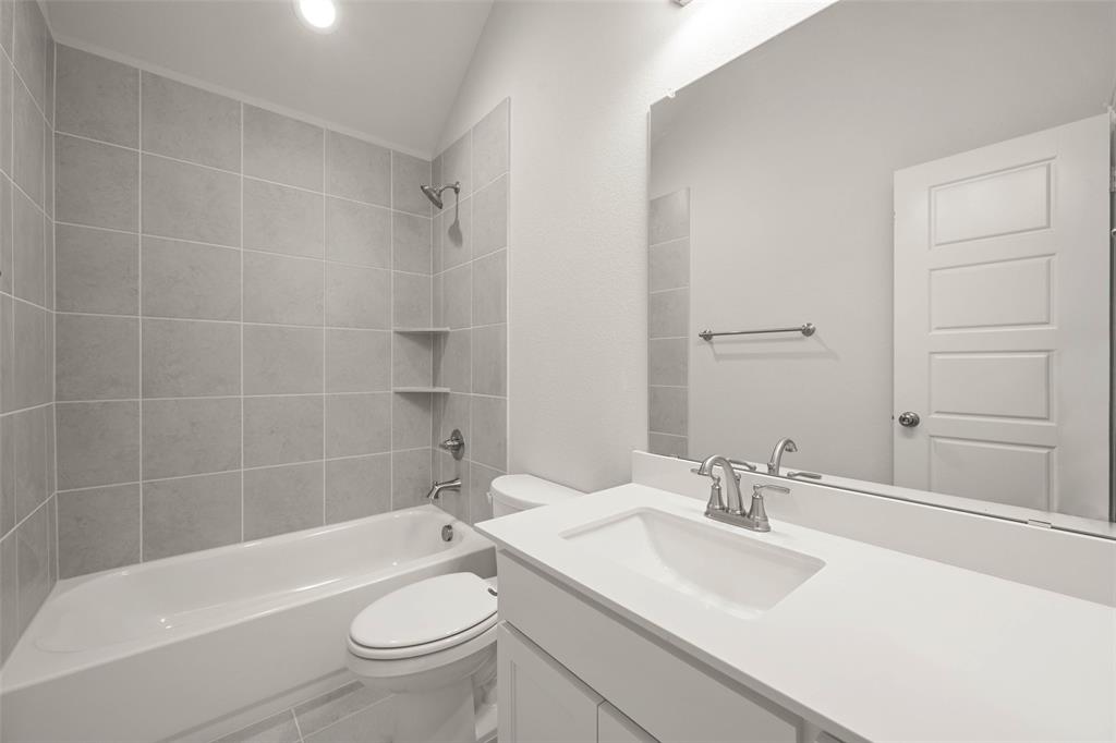 437 Elyse Road Property Photo 7