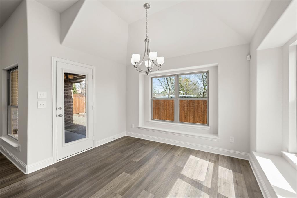437 Elyse Road Property Photo 14