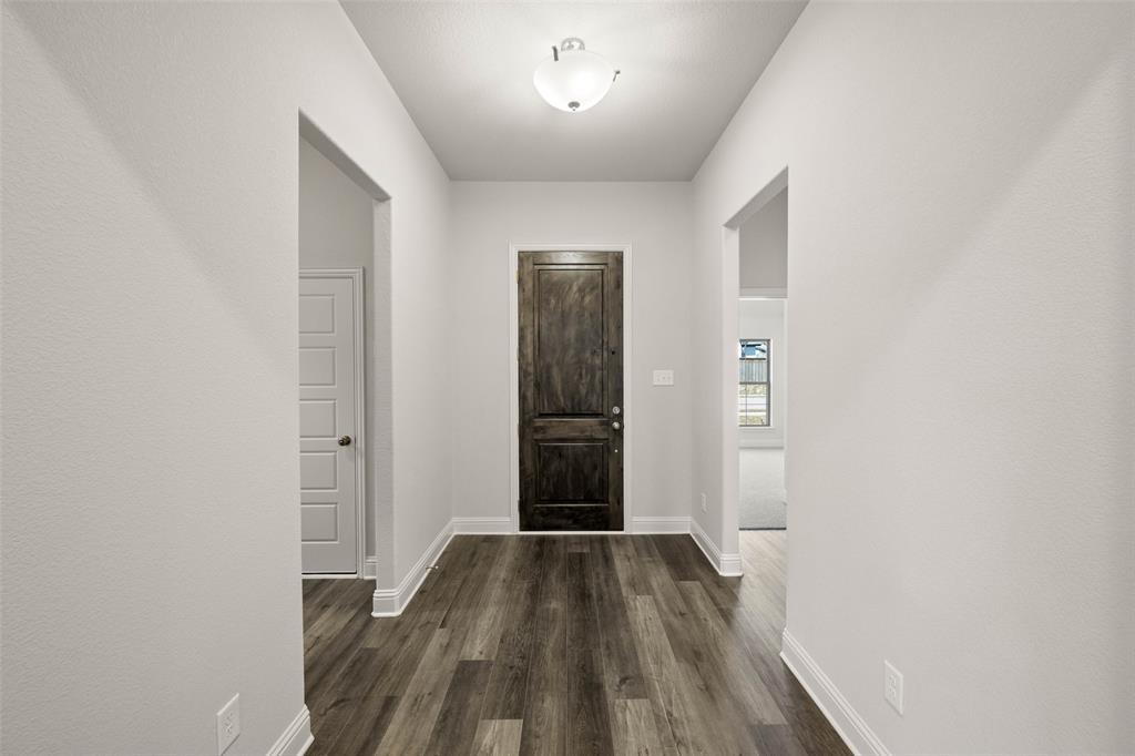 409 Elyse Road Property Photo 14