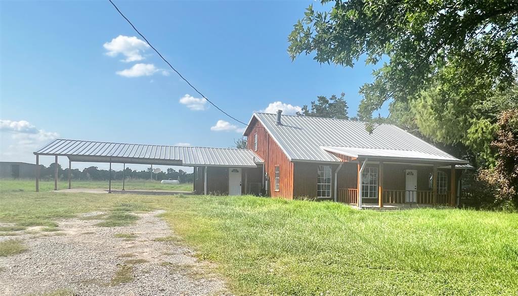 6907 Bozeman Ferry Road Property Photo