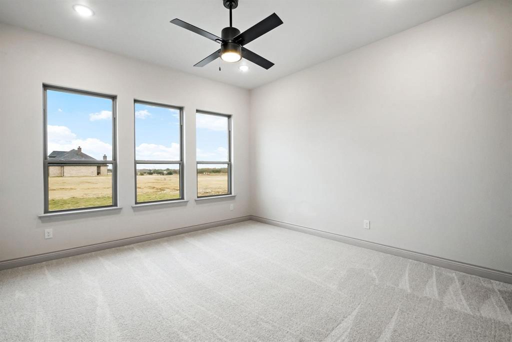 195 Coalson Crossing Property Photo 19