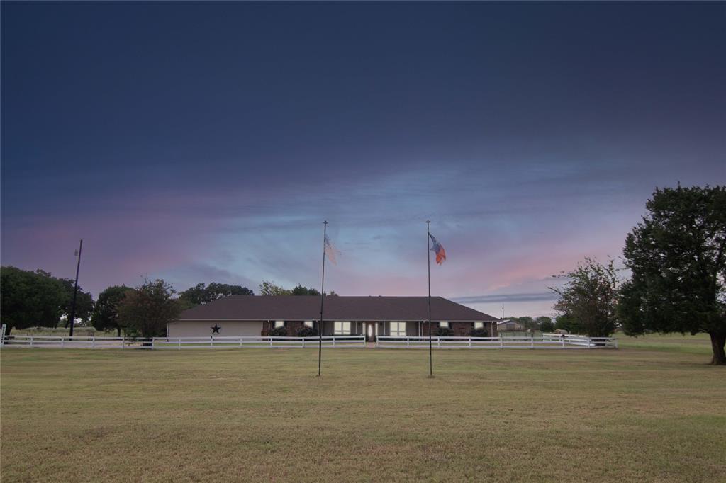 13818 Cr 2857 Property Photo 2