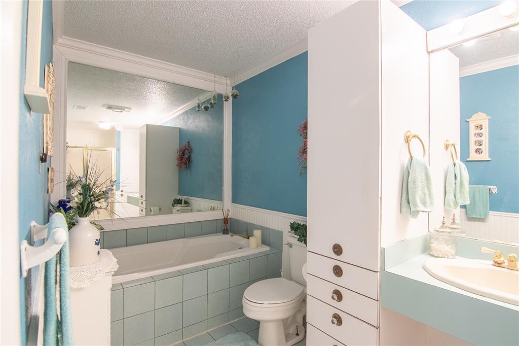 13818 Cr 2857 Property Photo 23