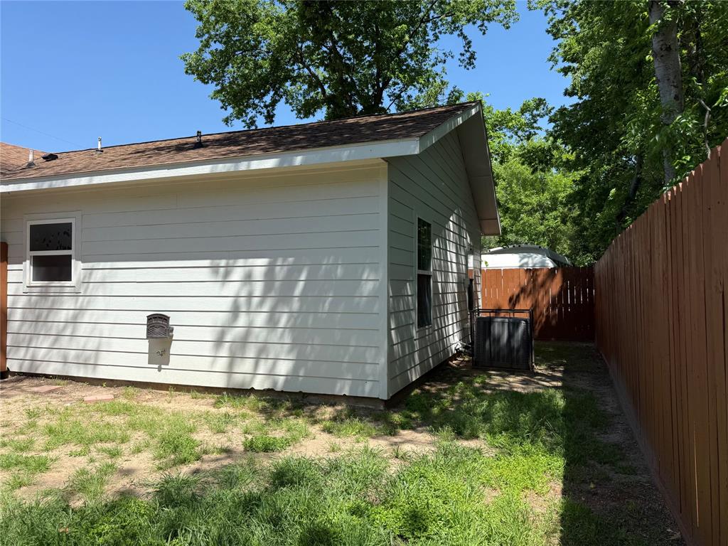 3516 Chicago Street Property Photo 23