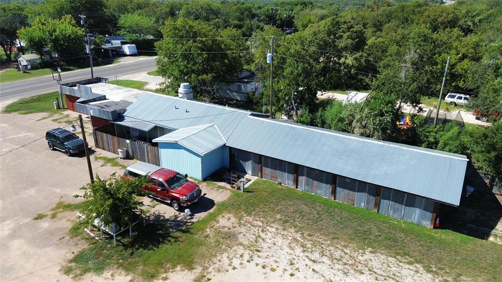 439 Fm 2604 Property Photo 7