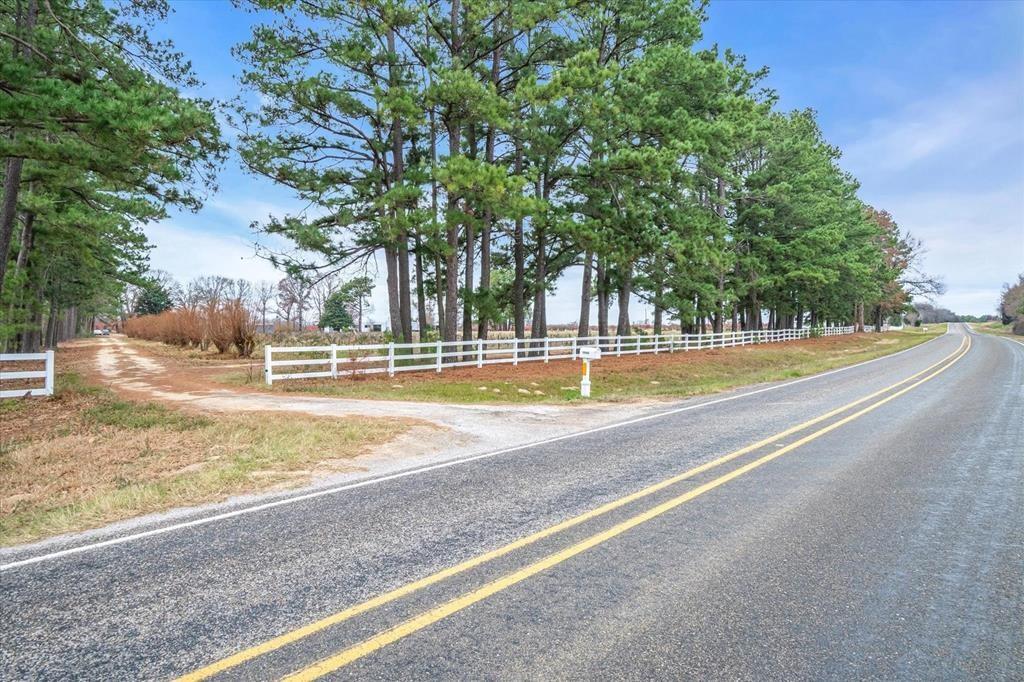 12462 Fm 2588 Property Photo 15