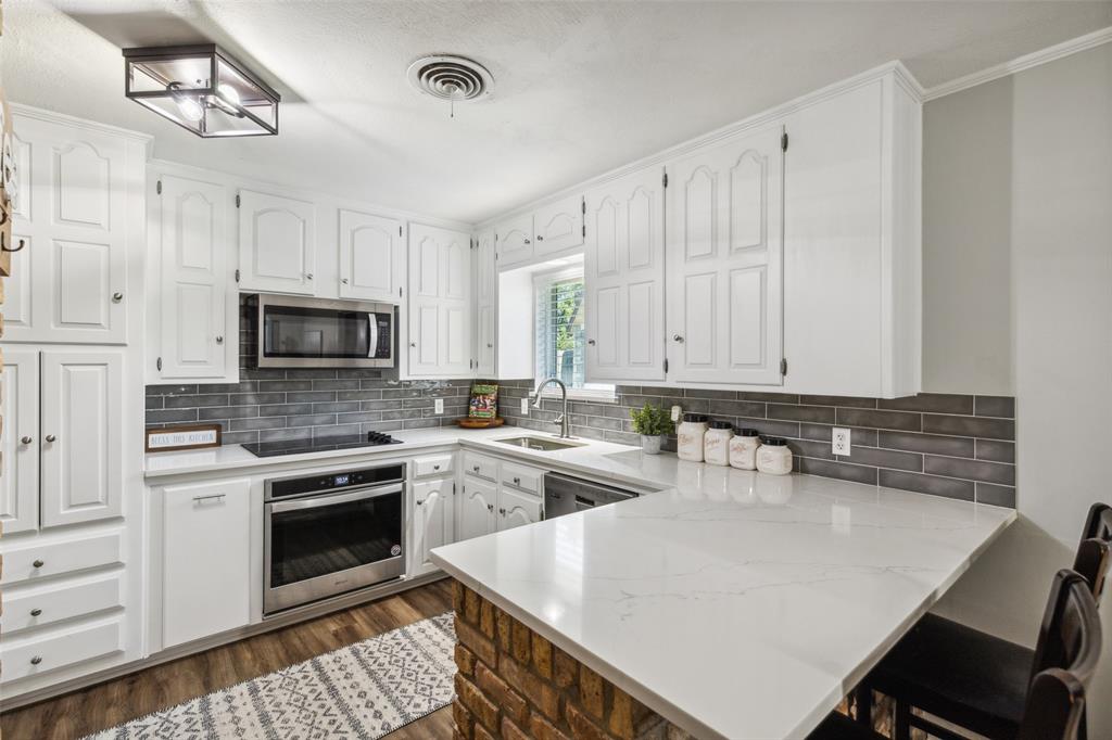 604 Clebud Drive Property Photo 10