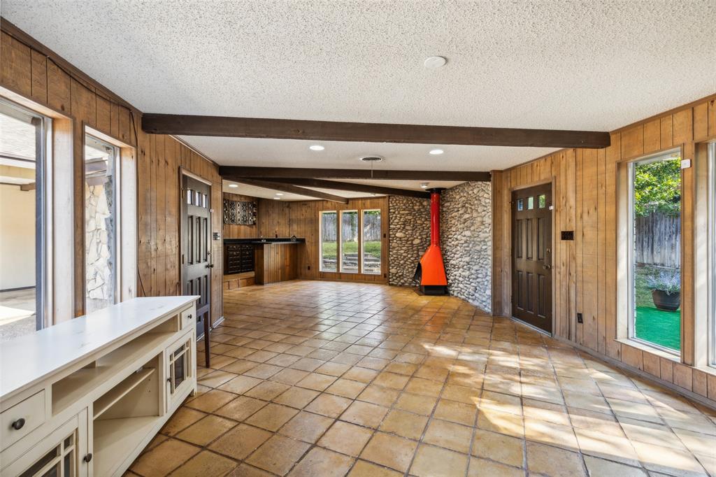 604 Clebud Drive Property Photo 27