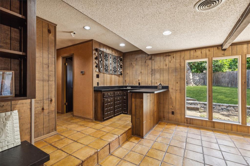 604 Clebud Drive Property Photo 29