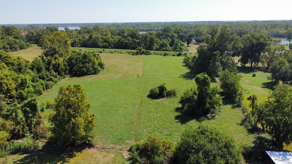 10601 E Kings Highway Property Photo 1