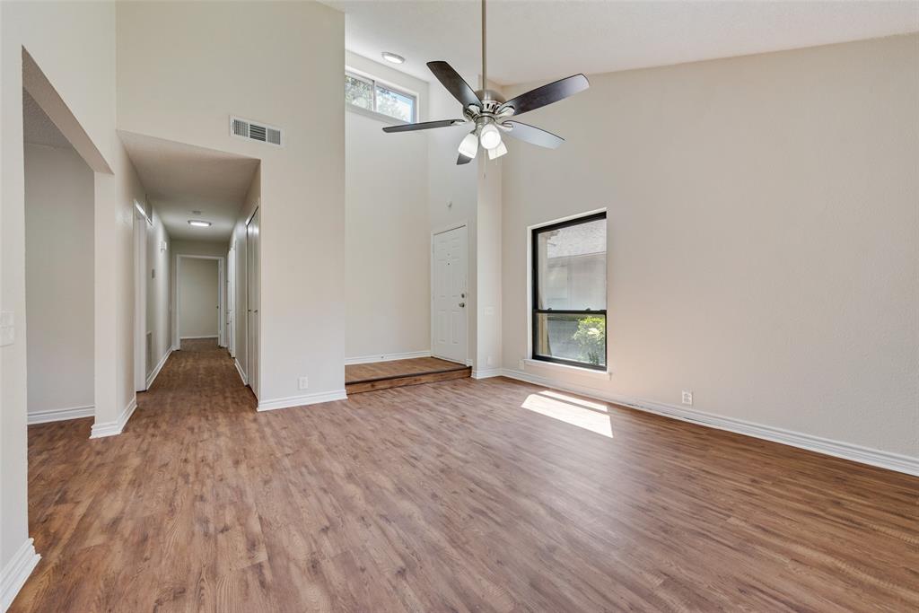 11913 Leisure Drive Property Photo 2