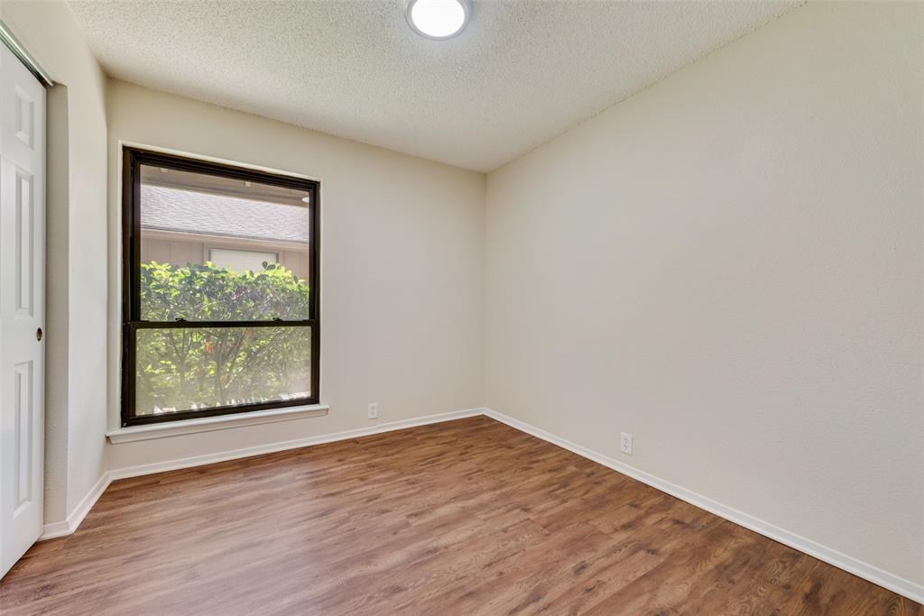 11913 Leisure Drive Property Photo 10