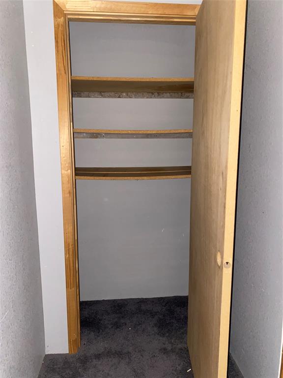 501 W 12th Property Photo 12