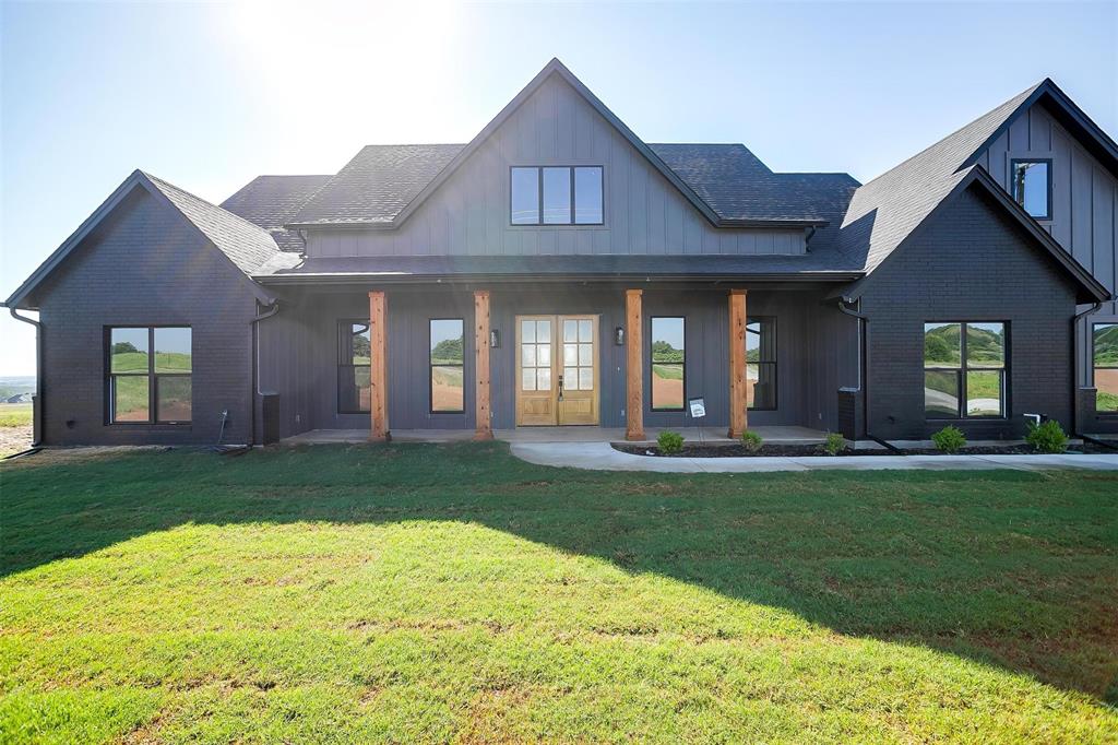 1004 Agnes Property Photo 2