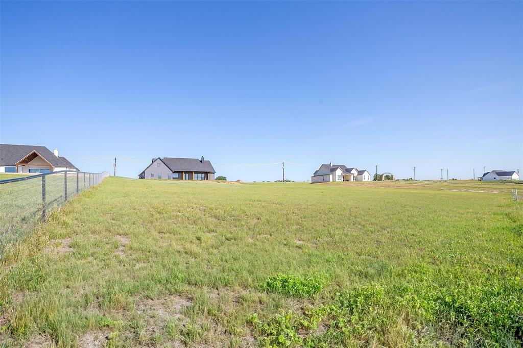 1004 Agnes Property Photo 33