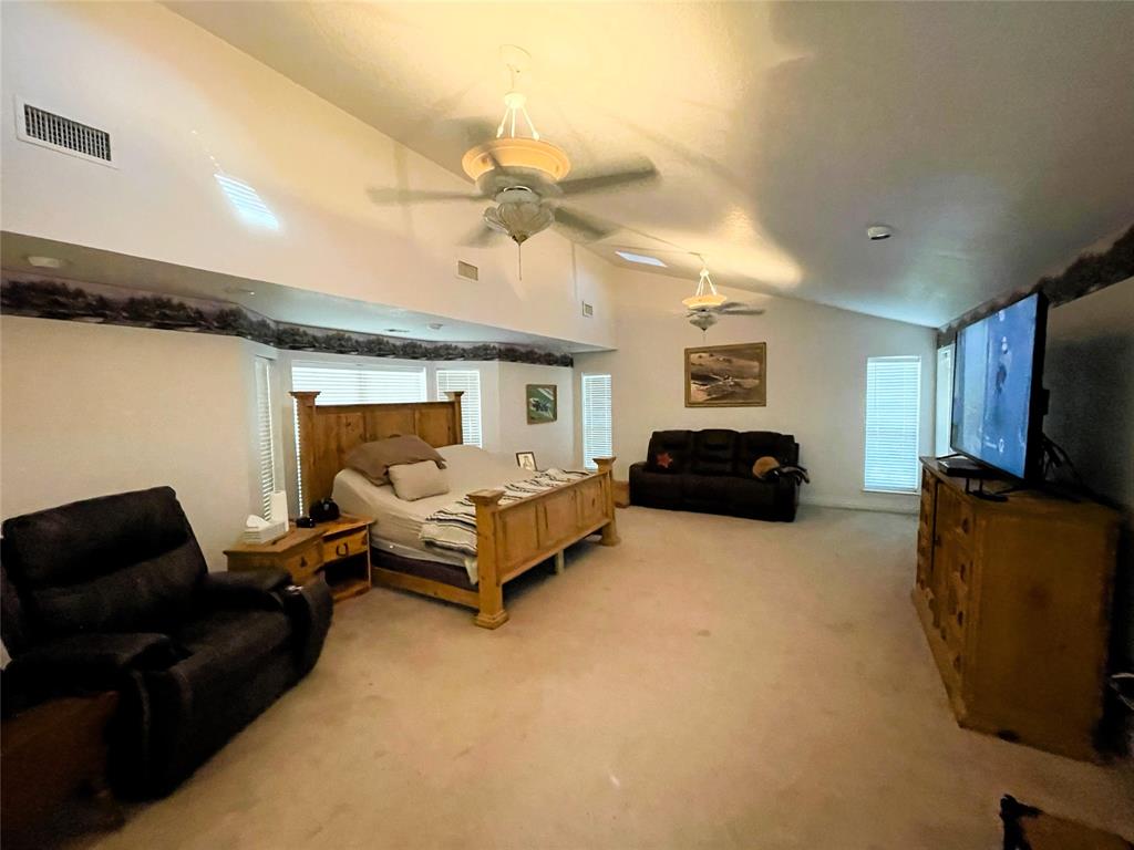295 Rozell Pass Property Photo 11