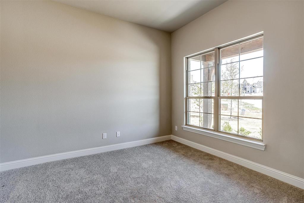 5201 Rutherford Drive Property Photo 6