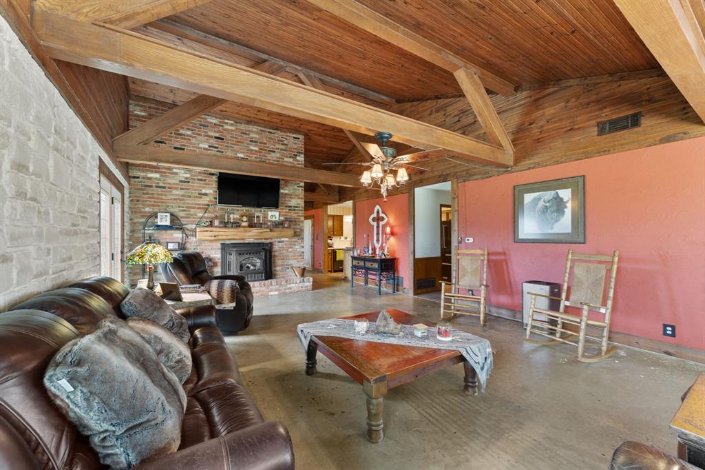 13633 Alexander Road Property Photo 5