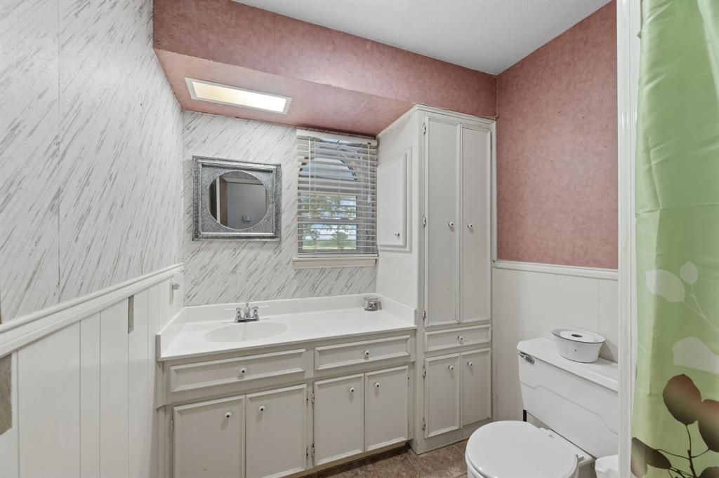13633 Alexander Road Property Photo 10