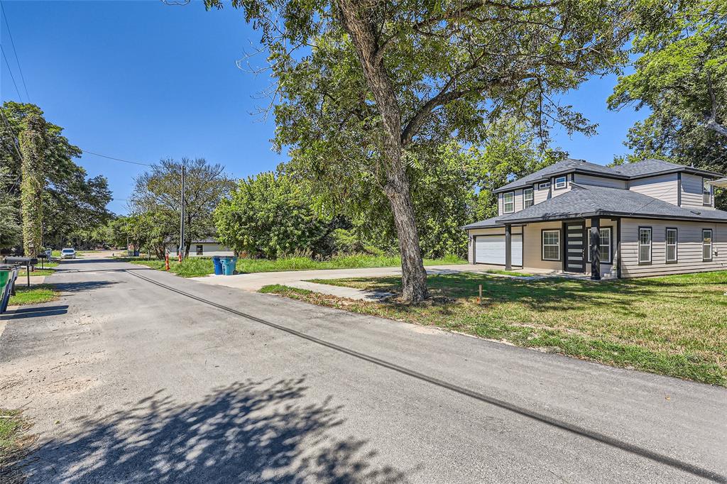 112 Mcclain Street Property Photo 29