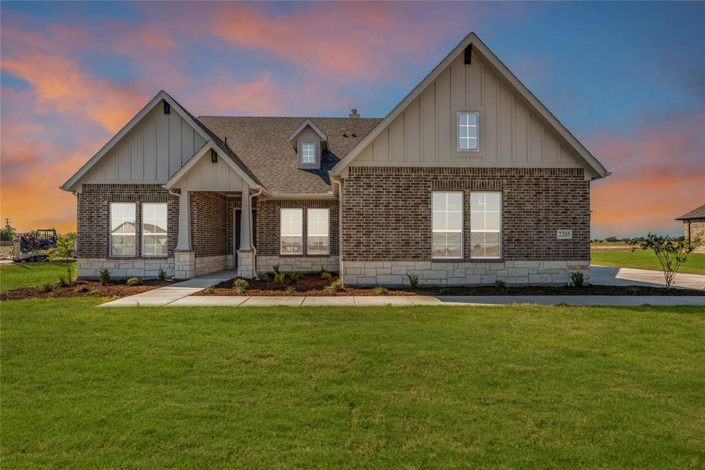 2205 Meteor Drive Property Photo 1