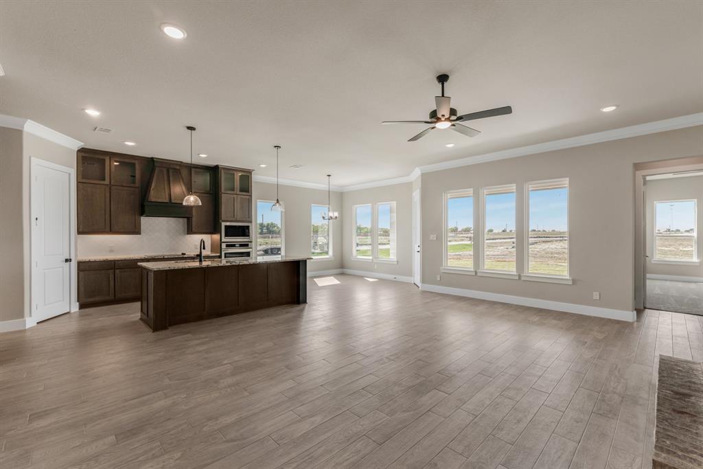 2205 Meteor Drive Property Photo 12