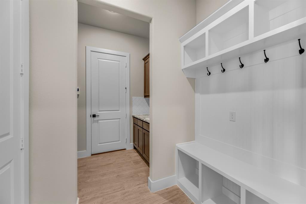 2205 Meteor Drive Property Photo 26