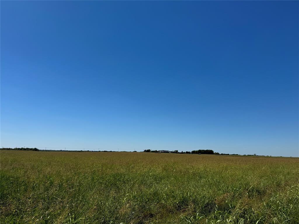 565 County Road 2979 Property Photo 2