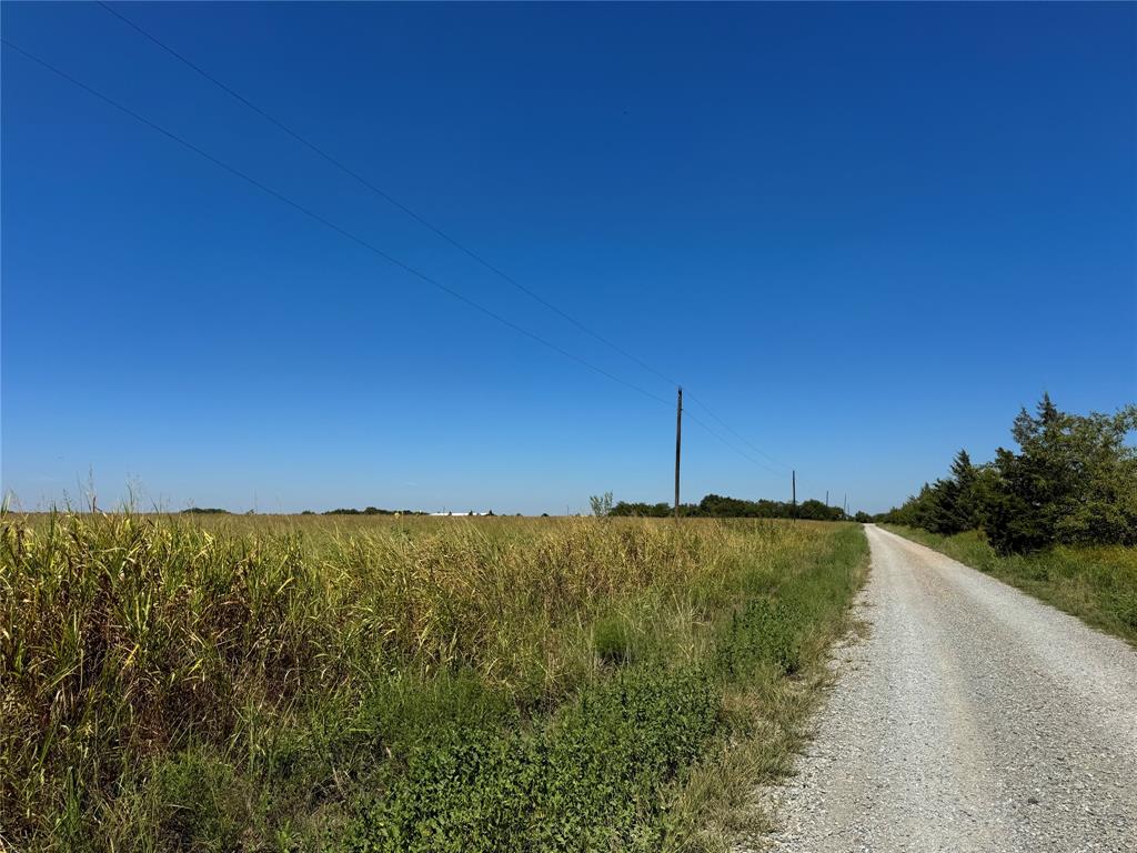 565 County Road 2979 Property Photo 4