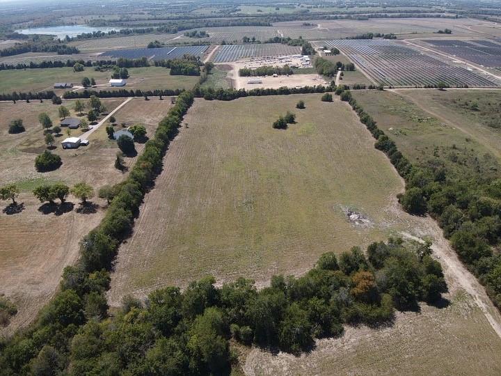 Tbd Old Bonham Road Property Photo 9
