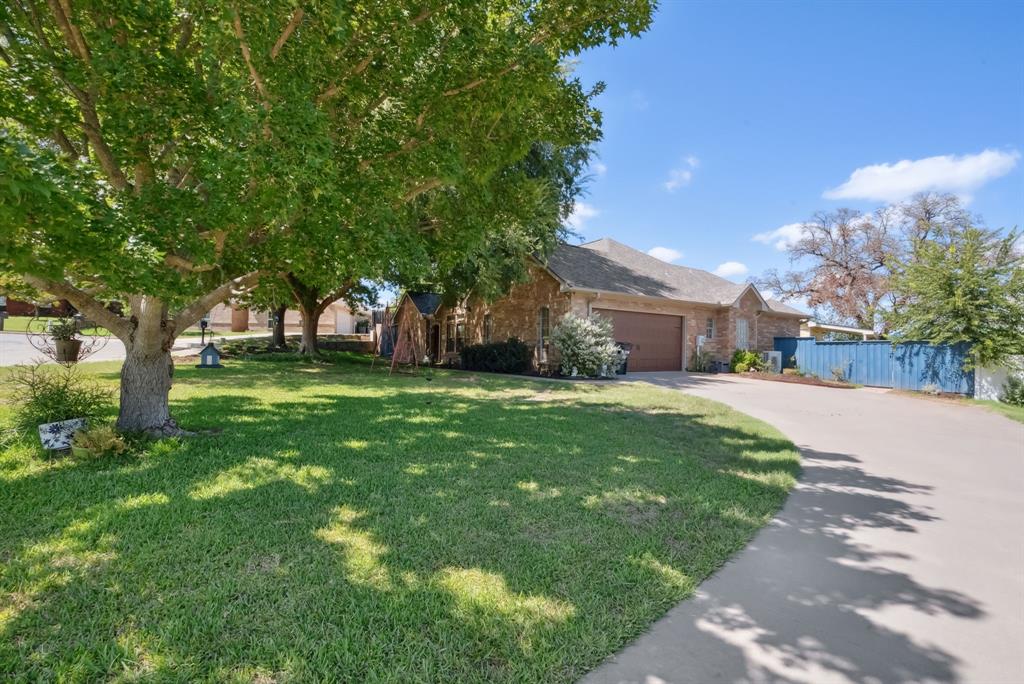 102 Woodrun Court Property Photo 36