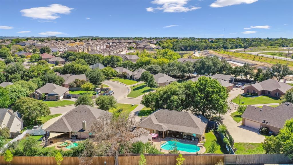 102 Woodrun Court Property Photo 40