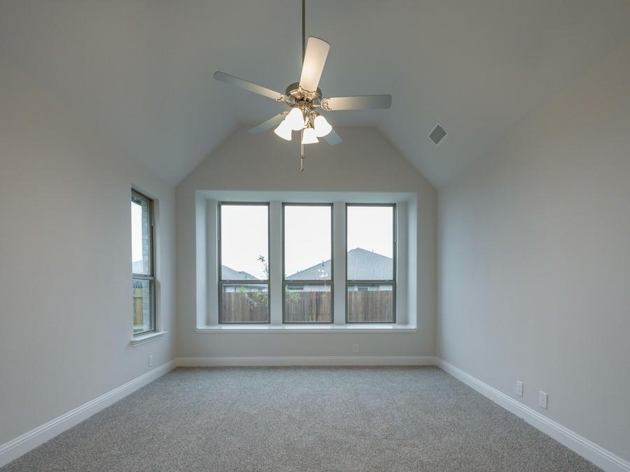 127 Winterwood Drive Property Photo 18