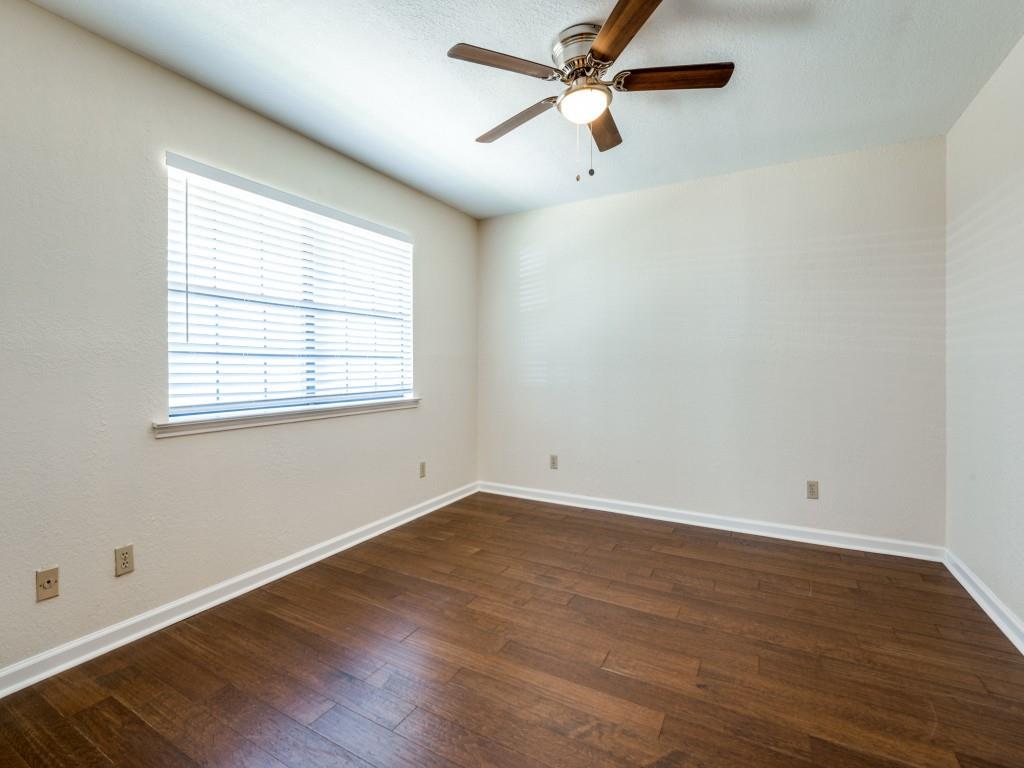 2412 Clublake Trail Property Photo 14