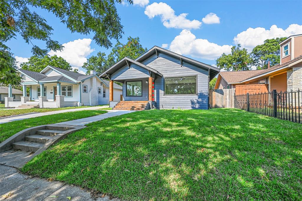 613 S Montreal Avenue Property Photo 4