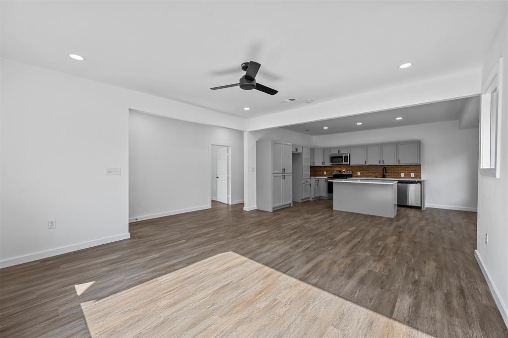 613 S Montreal Avenue Property Photo 7