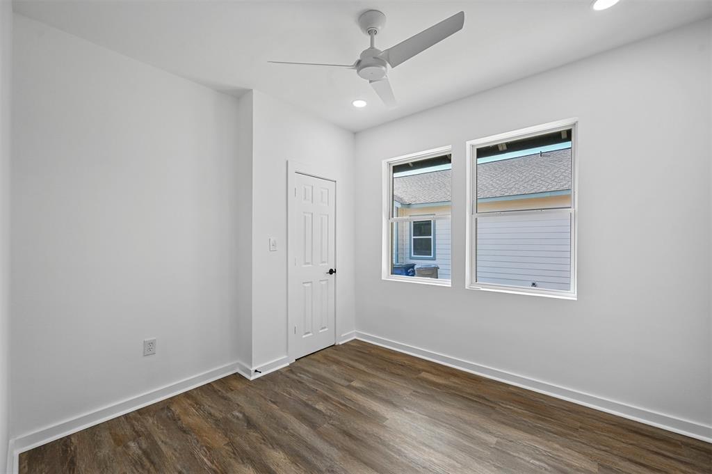 613 S Montreal Avenue Property Photo 21