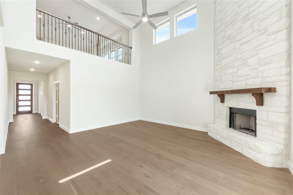 3004 Autumn Glen Drive Property Photo 12