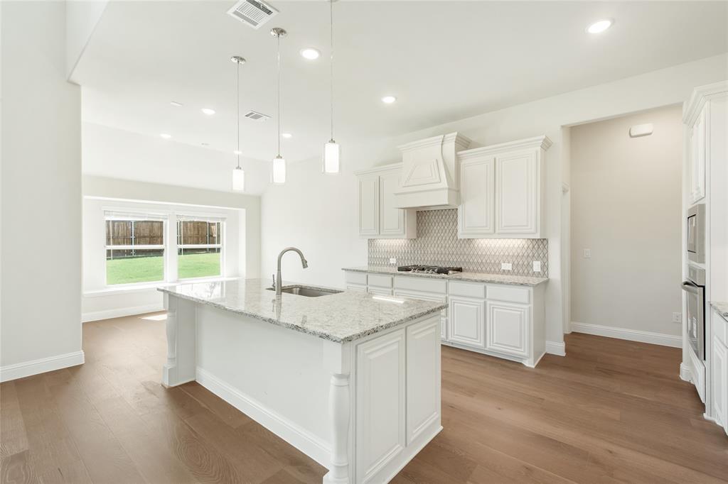3004 Autumn Glen Drive Property Photo 15