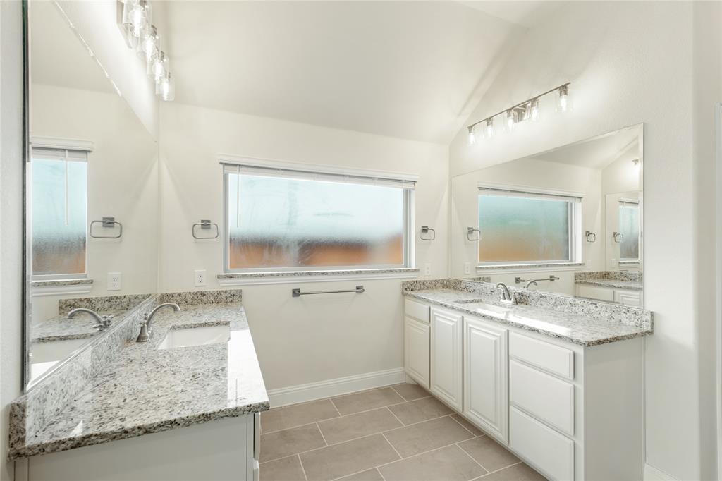 3004 Autumn Glen Drive Property Photo 24