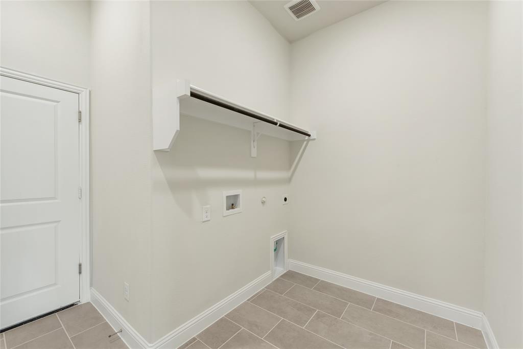 3004 Autumn Glen Drive Property Photo 27