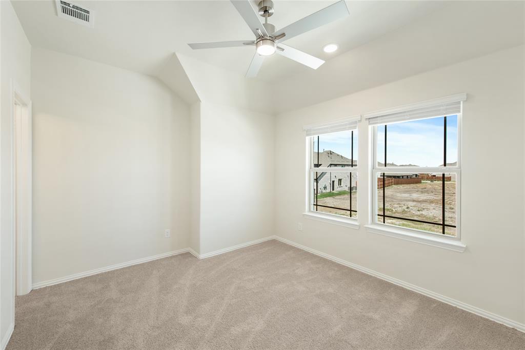 3004 Autumn Glen Drive Property Photo 32