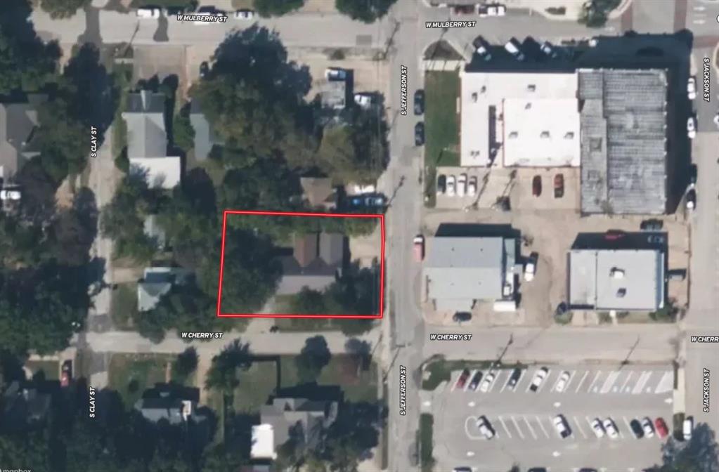 106 S Jefferson Street Property Photo 2